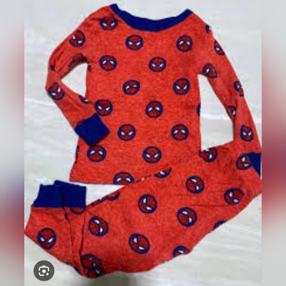 Spider-Man Boy's Superhero Pajamas , 4-Piece Pajama Set, Size 3T - Picture 4 of 4